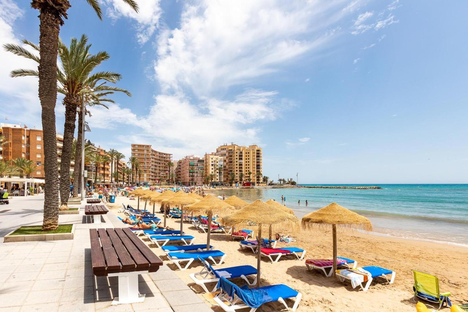 Beach House Torrevieja Luaran gambar